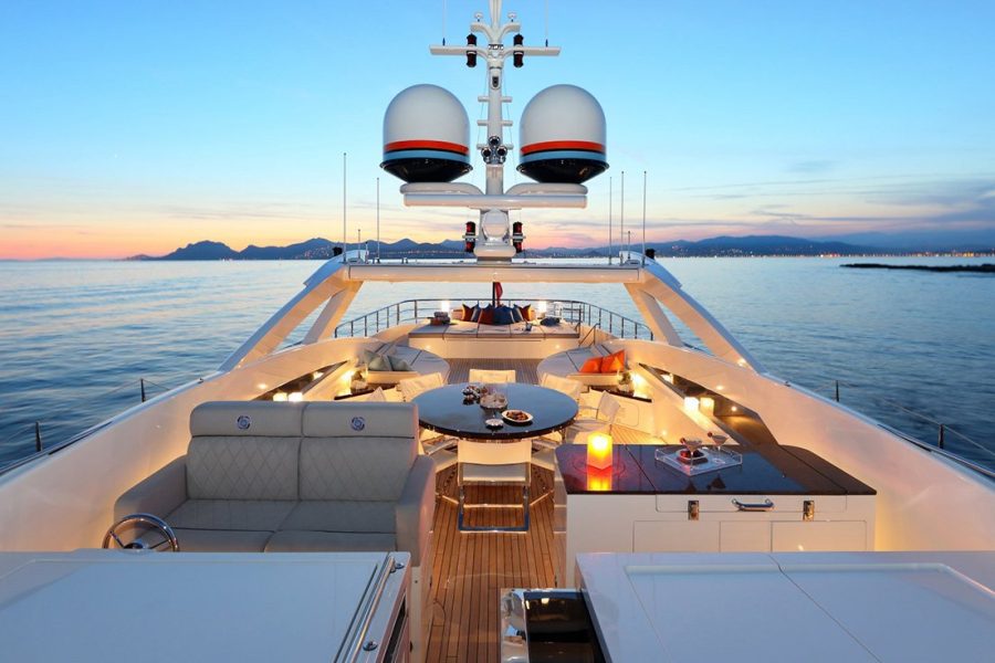 Amazing yacht charter