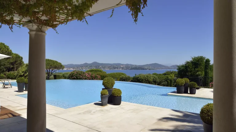 Luxury Villa in French Riviera